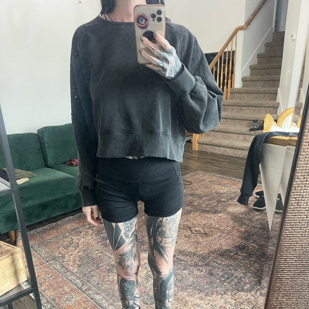 Lulus open back crop top sweater